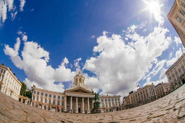 Brussels Belgium May 2018 Royal Square Statue Tramway Rails Tower — Stock Photo, Image