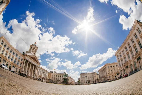 Brussels Belgium May 2018 Royal Square Statue Tramway Rails Tower — Stock Photo, Image