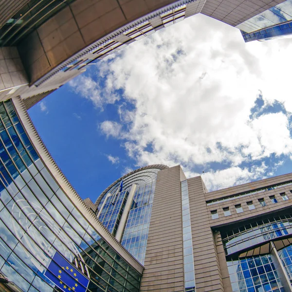 Bruxelles Belgique Mai 2015 Bureaux Parlement Européen Drapeaux Européens — Photo