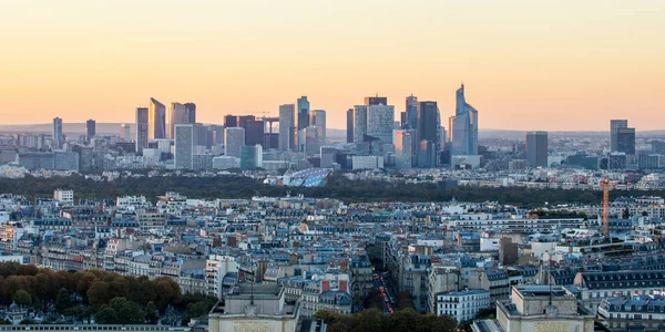 Parijs Frankrijk Oktober 2015 Zonsondergang Uitzicht Van Eiffeltoren Naar Defensiegebied — Stockfoto