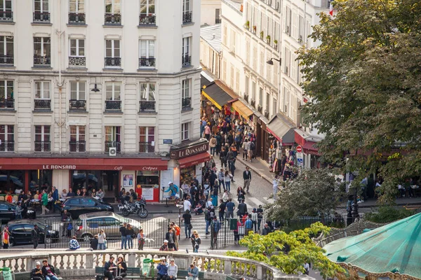 Paris Frankreich Oktober 2016 Montmartre Menschen Betrachten Die Stadt Von — Stockfoto