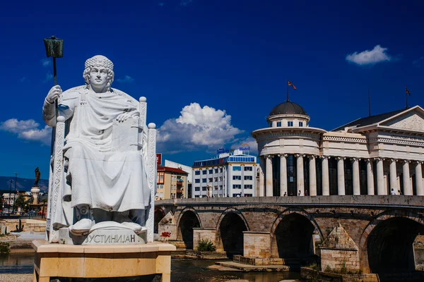 Skopje Północna Macedonia Lipca 2018 Pomnik Rzymskiego Cesarza Justyniana Skopje — Zdjęcie stockowe