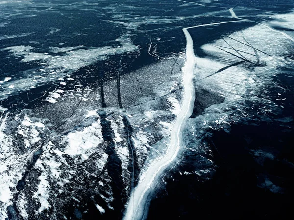 乌克兰基辅冰中的第聂伯河 — 图库照片
