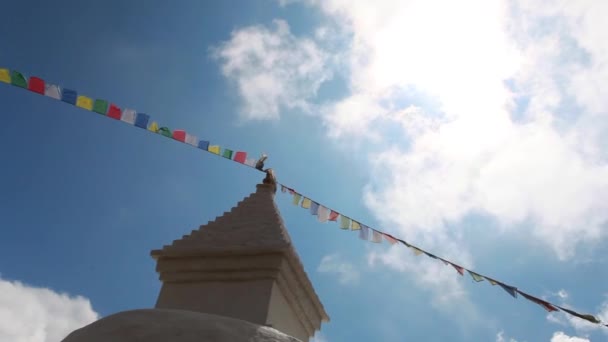 Buddhistická Stúpa Himálajských Horách Cestě Základního Tábora Everest — Stock video