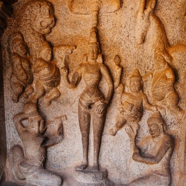 Mamallapuram, Tamilnadu - Hindistan - 20 Ocak 2015: Mamallapuram 'da Ganj' dan Kaya oymacılığı Descent
