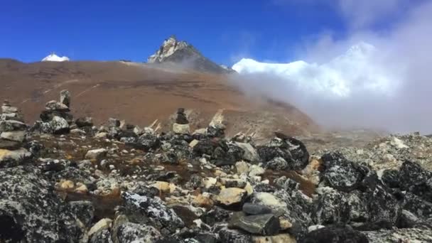 素晴らしい青い水で五湖湖と風景 ネパール — ストック動画