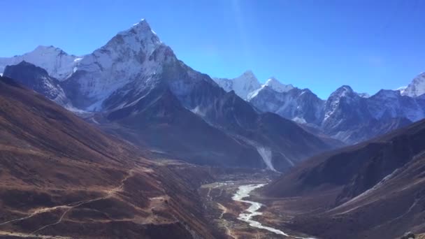 Nepal Deki Everest Ana Kampı Giden Inanılmaz Dağlar — Stok video