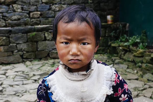 Himalayas Everest Region Nepal Oktober 2018 Portrait Eines Nepalesischen Mädchens — Stockfoto