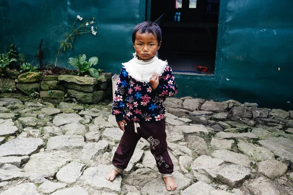 Himalayas Everest Region Nepal October 2018 Portrait Nepalese Girl Her — Stock Photo, Image