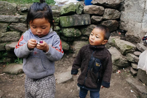 Himalayas Région Everest Nepal Octobre 2018 Portrait Enfants Népalais Près — Photo