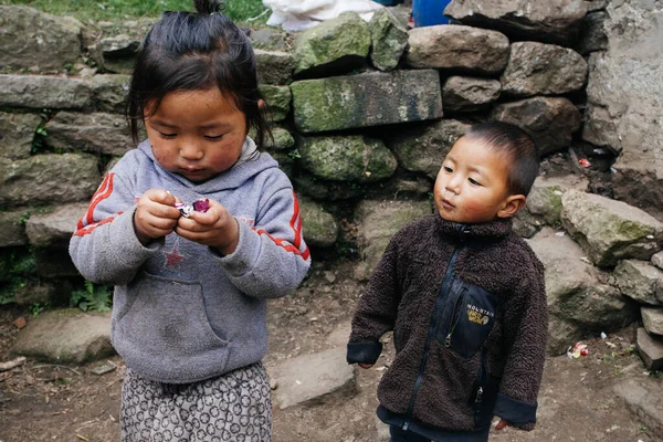Himalayas Région Everest Nepal Octobre 2018 Portrait Enfants Népalais Près — Photo