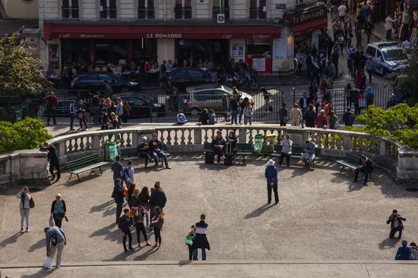 Paris Frankreich Oktober Viele Touristen Sommertagen Der Nähe Der Basilika — Stockfoto