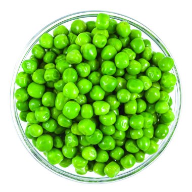 Cam tabakta yeşil bezelye, izole.