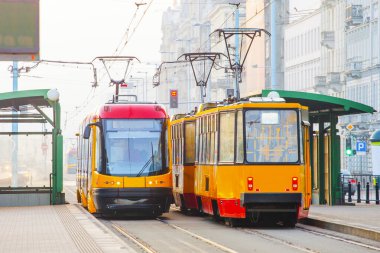 Varşova - Polonya, Varşova 'da popüler ulaşım