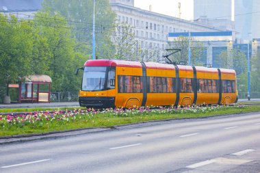 Varşova - Polonya, Varşova 'da popüler ulaşım