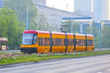 Varşova - Polonya, Varşova 'da popüler ulaşım