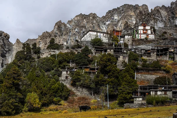 Pedra Tradicional Construir Aldeia Manang Montanhas Fundo Região Annapurna Nepal — Fotografia de Stock