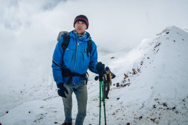 Nepal 'de yürüyüş, Thorong La pass yolu, Annapurna gezisi