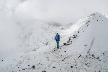 Nepal 'de yürüyüş, Thorong La pass yolu, Annapurna gezisi