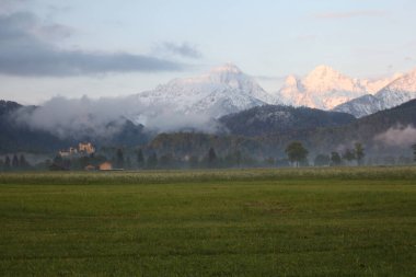 Bavyera 'da Alpler, Tegelberg yakınlarında. 