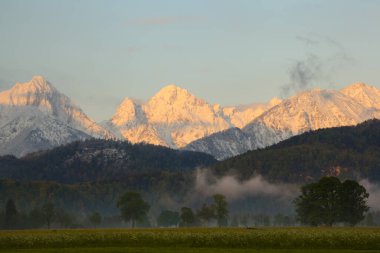 Bavyera 'da Alpler, Tegelberg yakınlarında. 