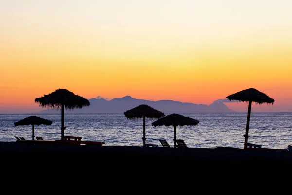 Beautiful Sunset Taken Beach Perissa Santorinin Island Greece — Stok fotoğraf