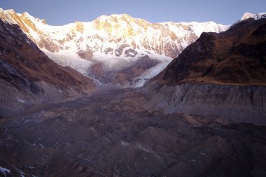 Annapurna Güney peak günbatımı
