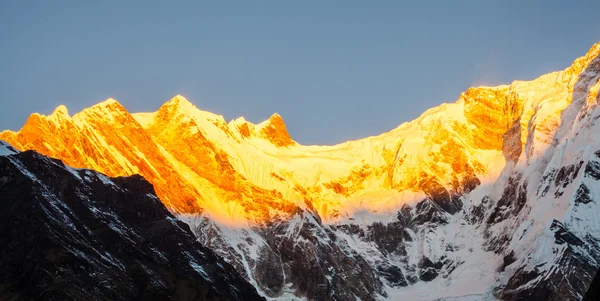 Annapurna Atardecer pico sur — Foto de Stock