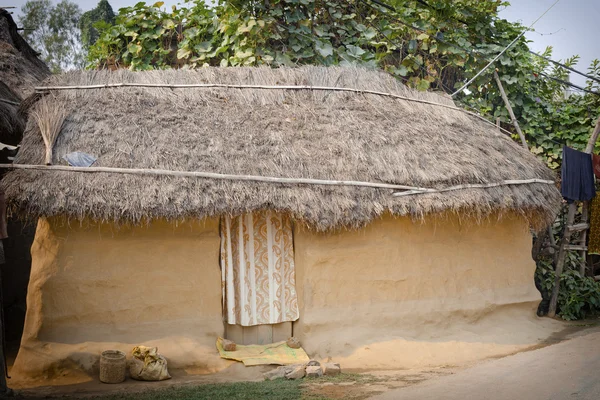 Malé tradiční hliněné domy v Lumbini — Stock fotografie