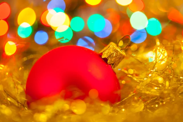 Bola de Natal vermelho — Fotografia de Stock