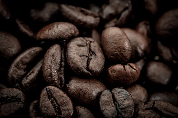 Roasted coffee beans