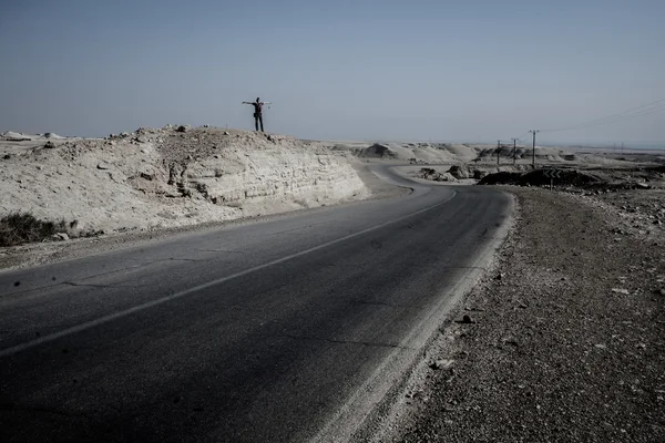 Straße in den Sandhügeln von Israel — Stockfoto