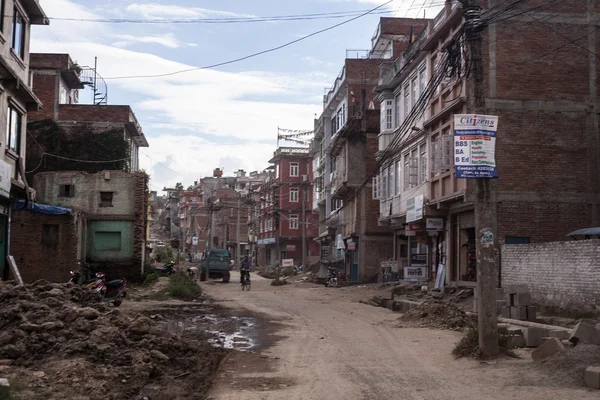 Engarrafamento e poluição do ar no centro de Katmandu — Fotografia de Stock