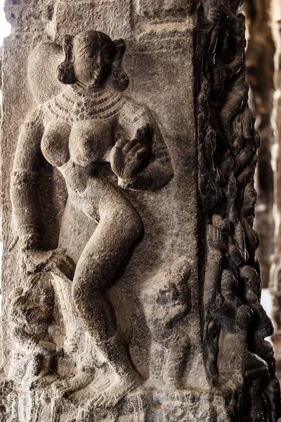 Ancient stone carvings in Varadaraja Temple — Stock Photo, Image