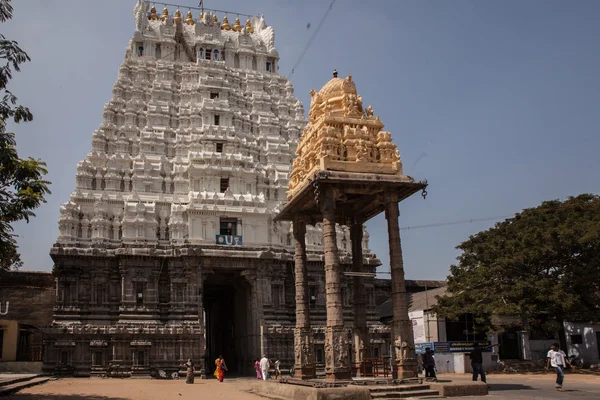 Świątynia Kamakshiamman w mieście Kanchipuram. — Zdjęcie stockowe