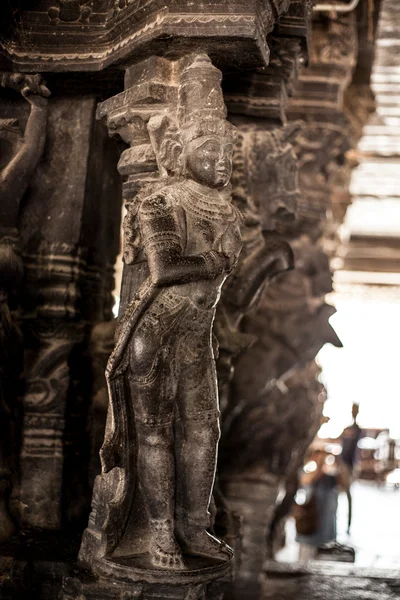 Varadaraja 寺院の古代の石の彫刻 — ストック写真