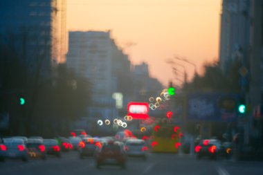 Bokeh olay çıkaran bulanıklık tarzı ile sokak görünümü