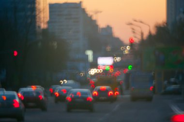 Bokeh olay çıkaran bulanıklık tarzı ile sokak görünümü