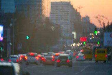 Bokeh olay çıkaran bulanıklık tarzı ile sokak görünümü