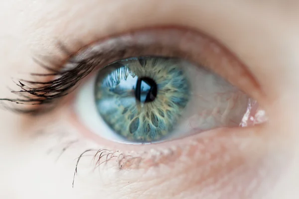 Mujer ojo azul —  Fotos de Stock