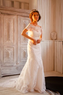 Genç gelin gelinlik 