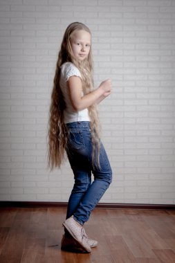 Güzel küçük kız.