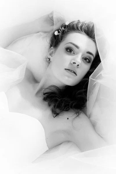 Portrait of the beautiful bride — Stock Photo, Image