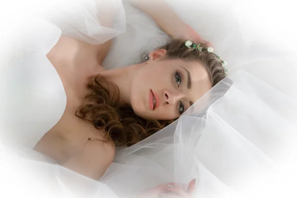 Portrait of the beautiful bride — Stock Photo, Image