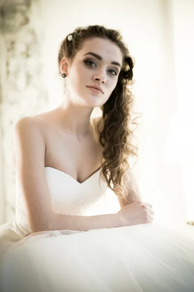 Portret van de mooie bruid — Stockfoto