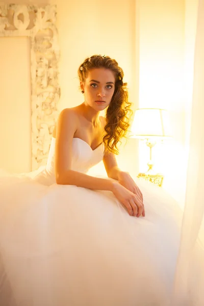 Portrait of the beautiful bride — Stock Photo, Image