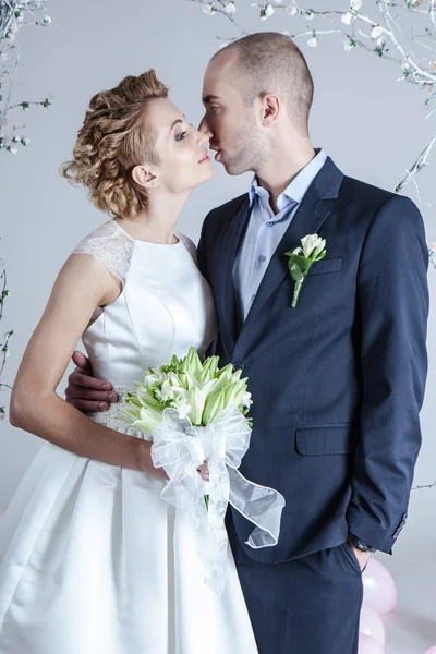 Hochzeitsfotografie im Studio — Stockfoto