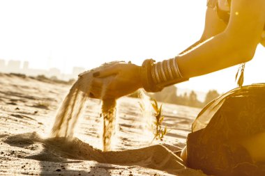 Etnik danslar dans kızı