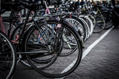 Amsterdam'da Bisiklet