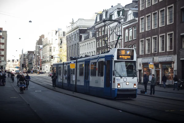 Amsterdam spårvagn — Stockfoto